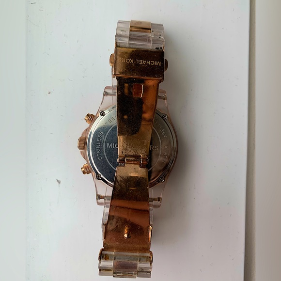 MK watch. Micheal Kors watch. - Picture 2 of 3